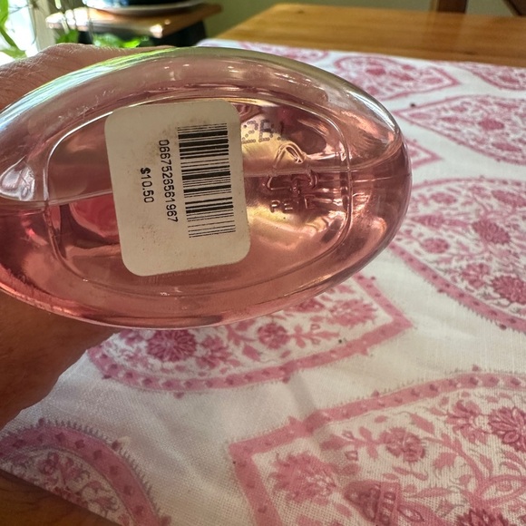 Bath & Body Works Sweet Pea Shower Gel NWT - Picture 4 of 5